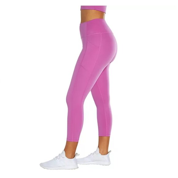 GapFit Women's Cropped Legging - Picture 2 of 7